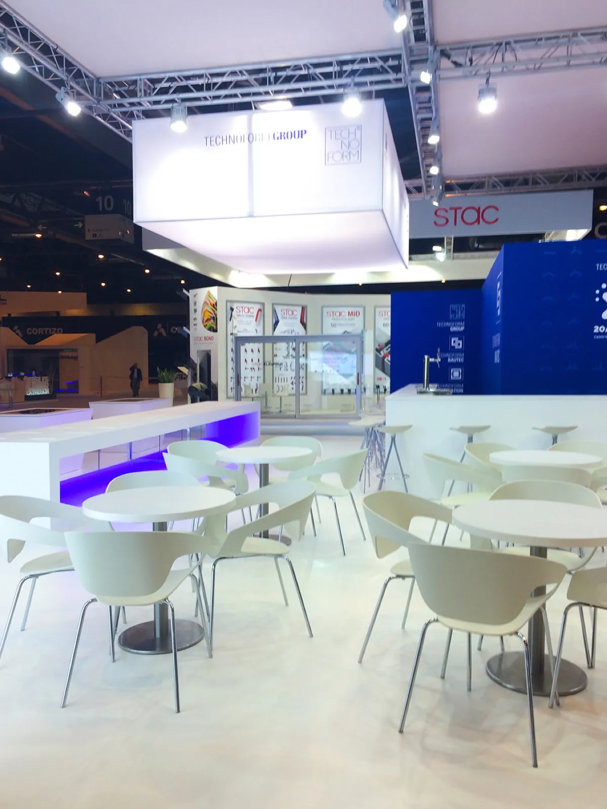Technoform Bautec · Stand en Veteco — imagen 2