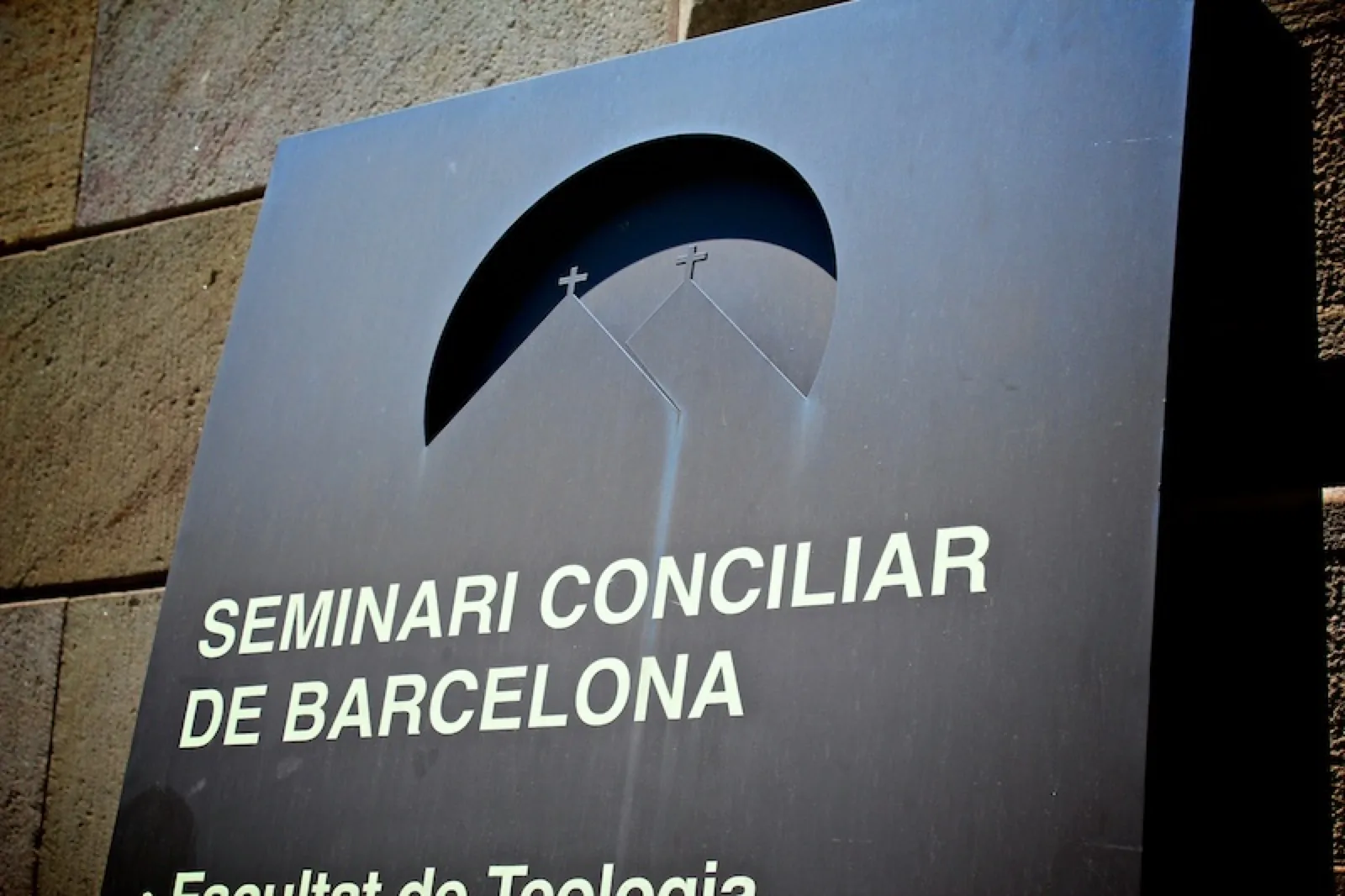 Seminari Barcelona · Signage — image 6