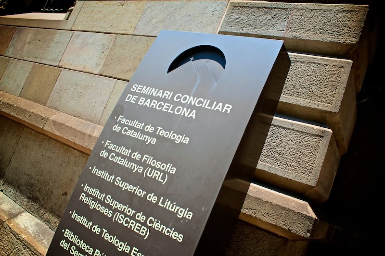 Seminari Barcelona · Signage — image 7